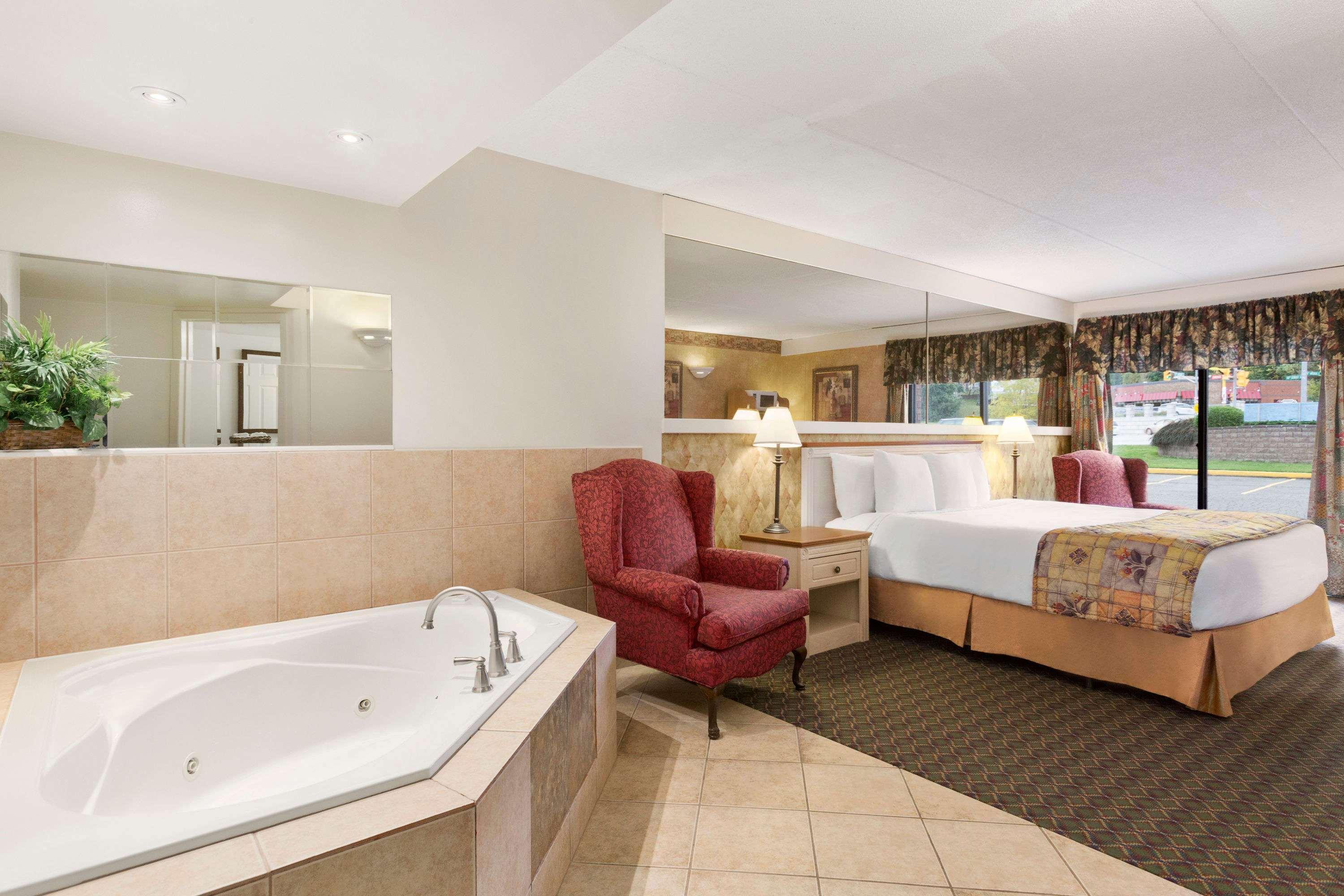 Travelodge By Wyndham Owen Sound On Luaran gambar