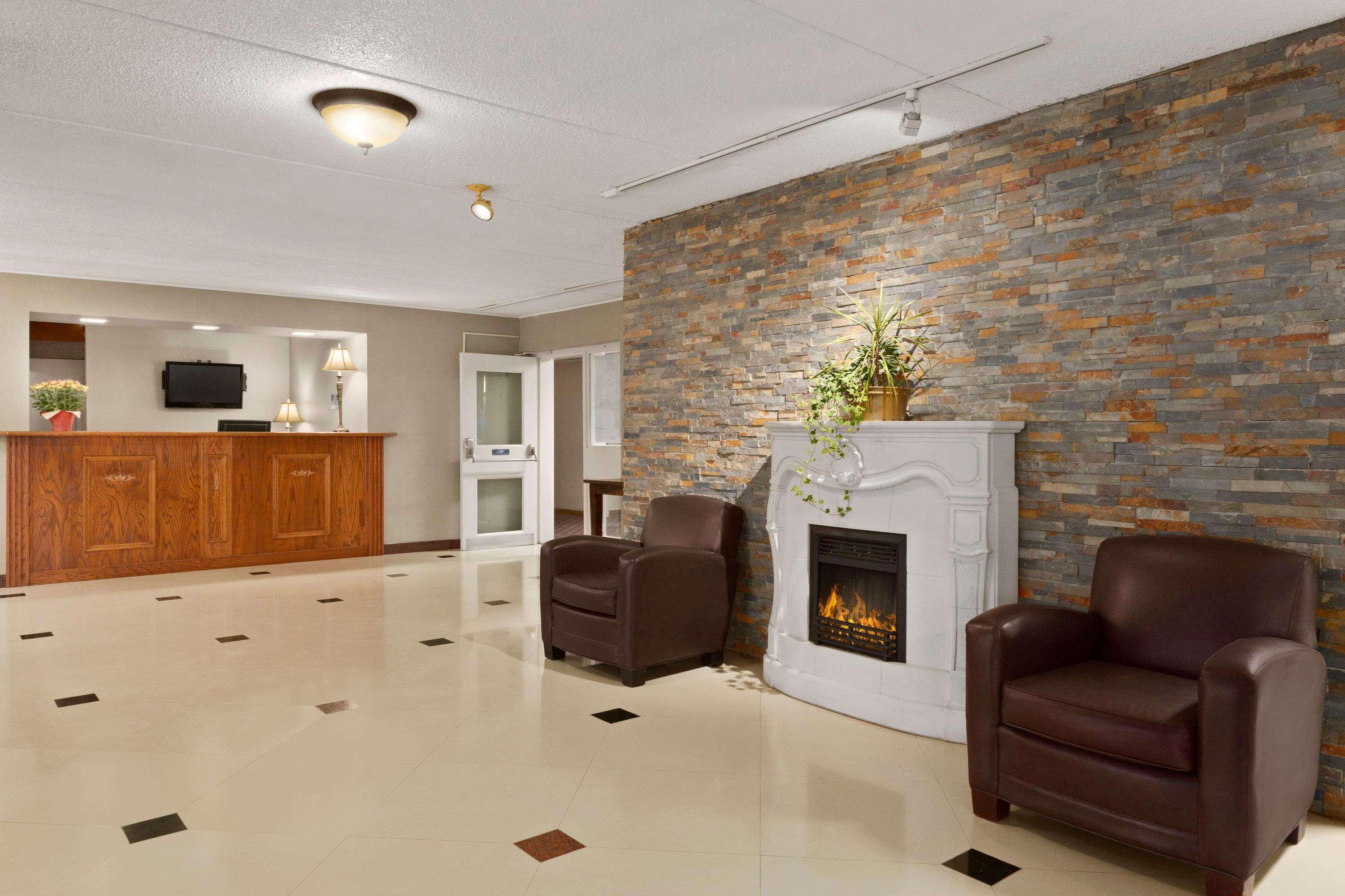 Travelodge By Wyndham Owen Sound On Luaran gambar
