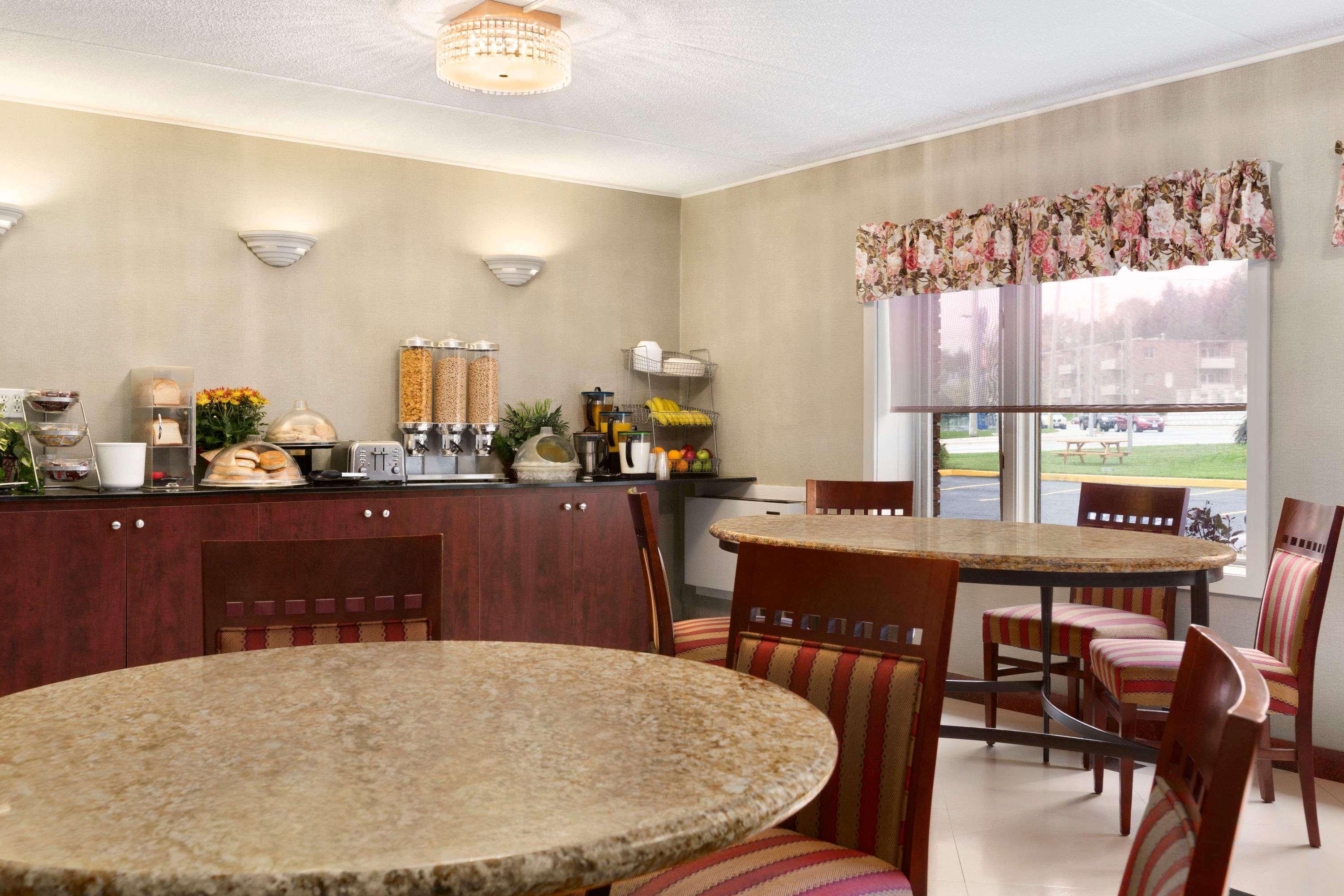 Travelodge By Wyndham Owen Sound On Luaran gambar